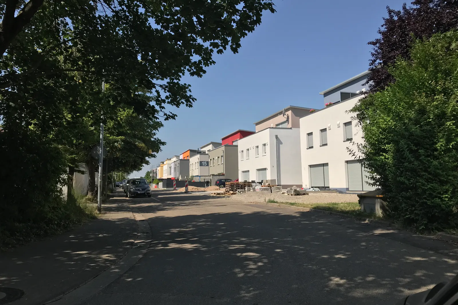 Neubau von 17 Reihenhäusern
