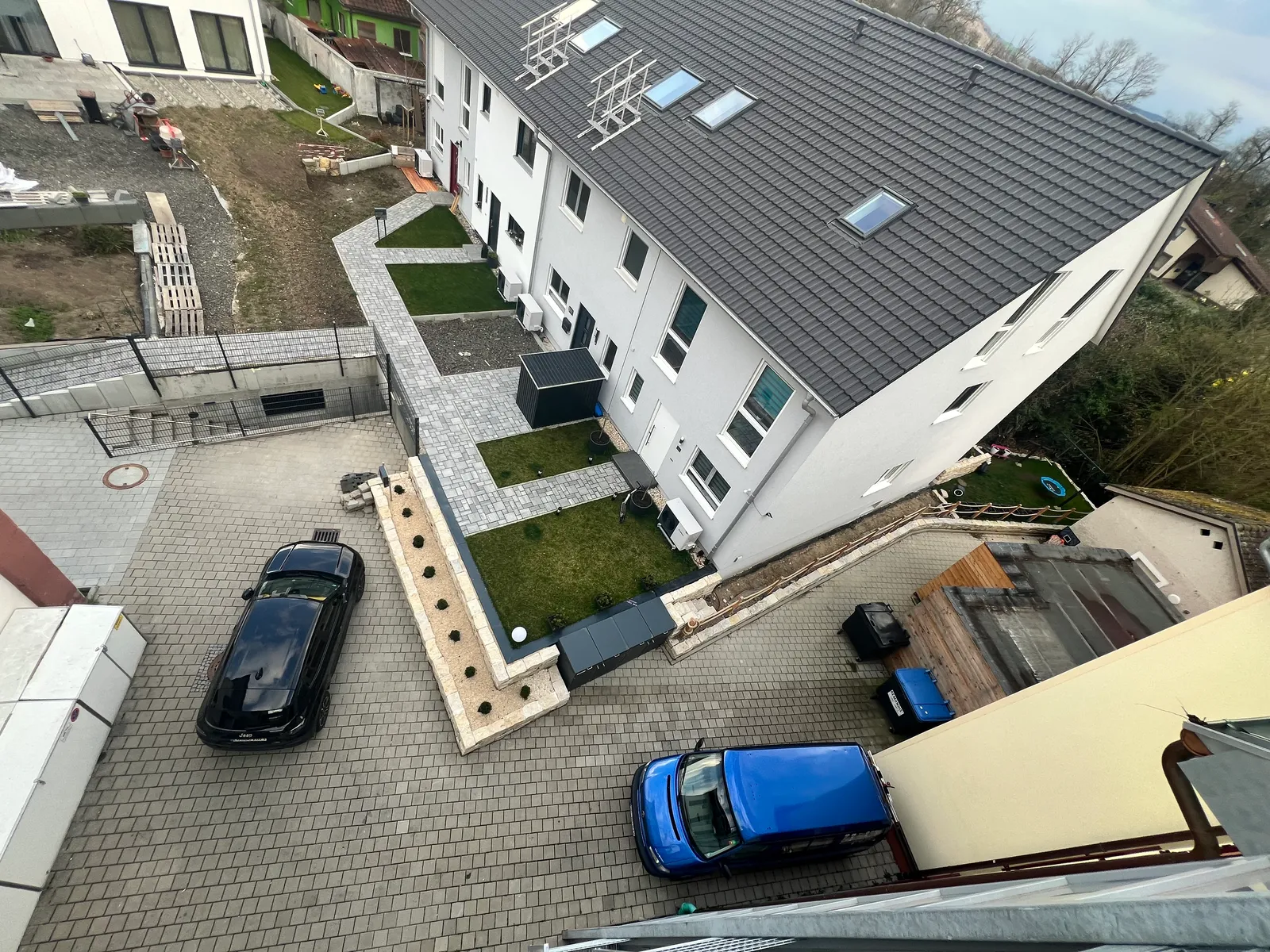 Neubau von 7 Reihenhäusern & Tiefgarage – Ansicht 2